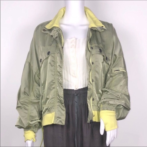 Free People Movement Olive Green &Yellow Reversible Windbreaker Opal Jacket SzXS - Picture 2 of 16